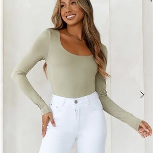 Hello Molly long sleeve bodysuit